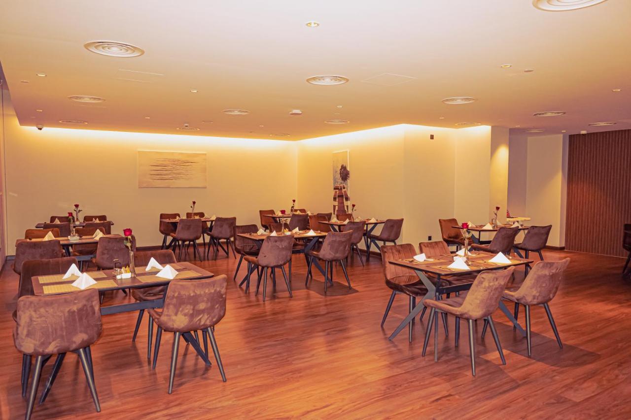 Jasmine Garden Hotel Jeddah Ngoại thất bức ảnh